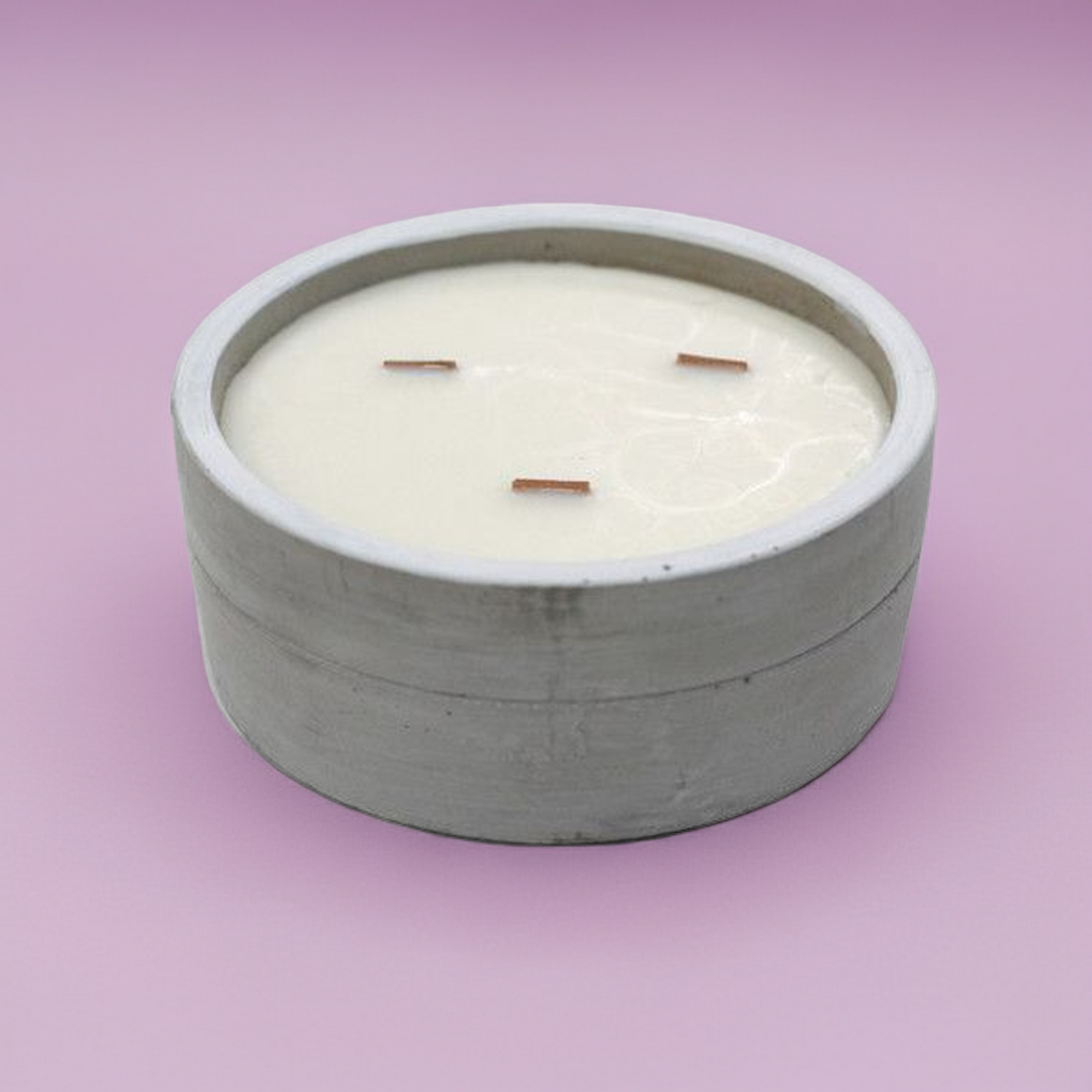 Concrete Candle - Patchouli & Dark Amber