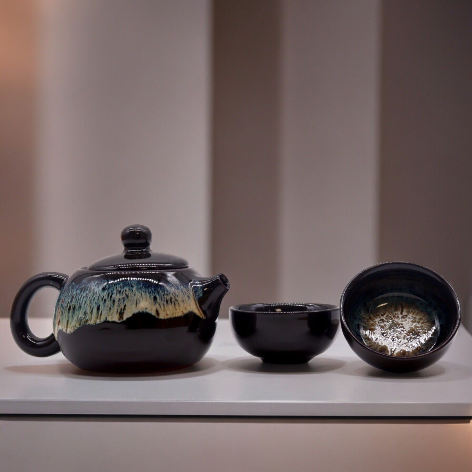 Black Glaze Teapot Set: Elegant Tea Time - 200ml