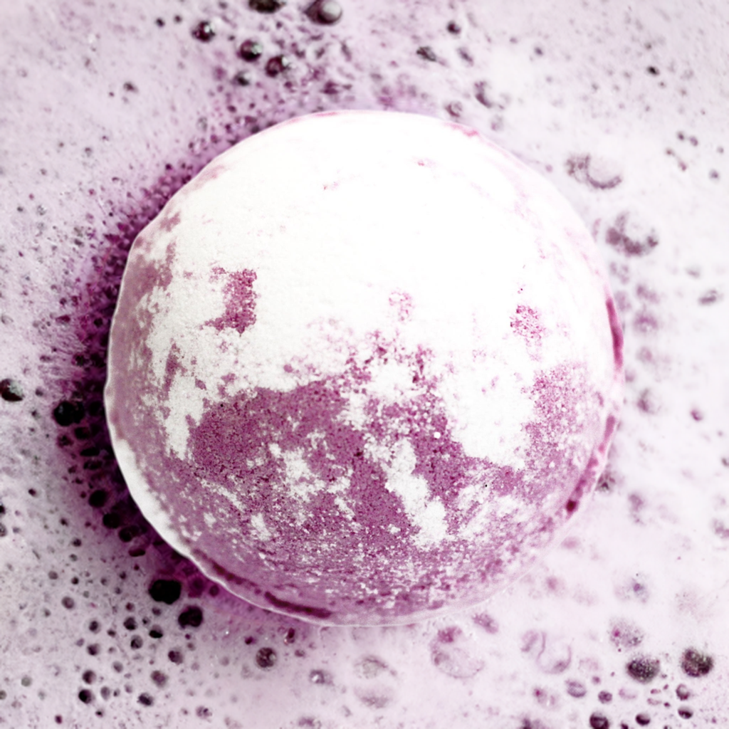 Raspberry & Black Pepper Bath Bomb - 180g - Bath & Soak