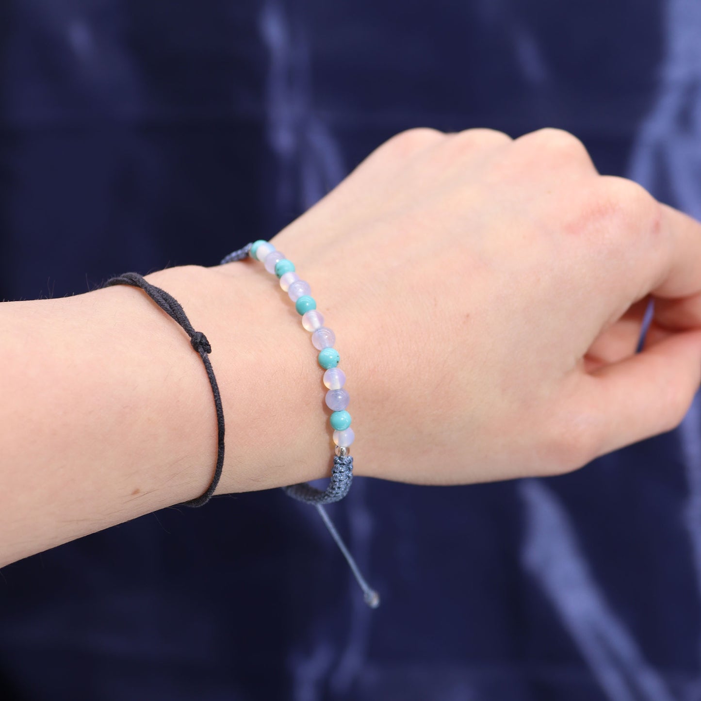 Pisces Zodiac Crystal Candle With Moonstone, Turquoise & Aquamarine Gemstone Bracelet - Bath & Soak