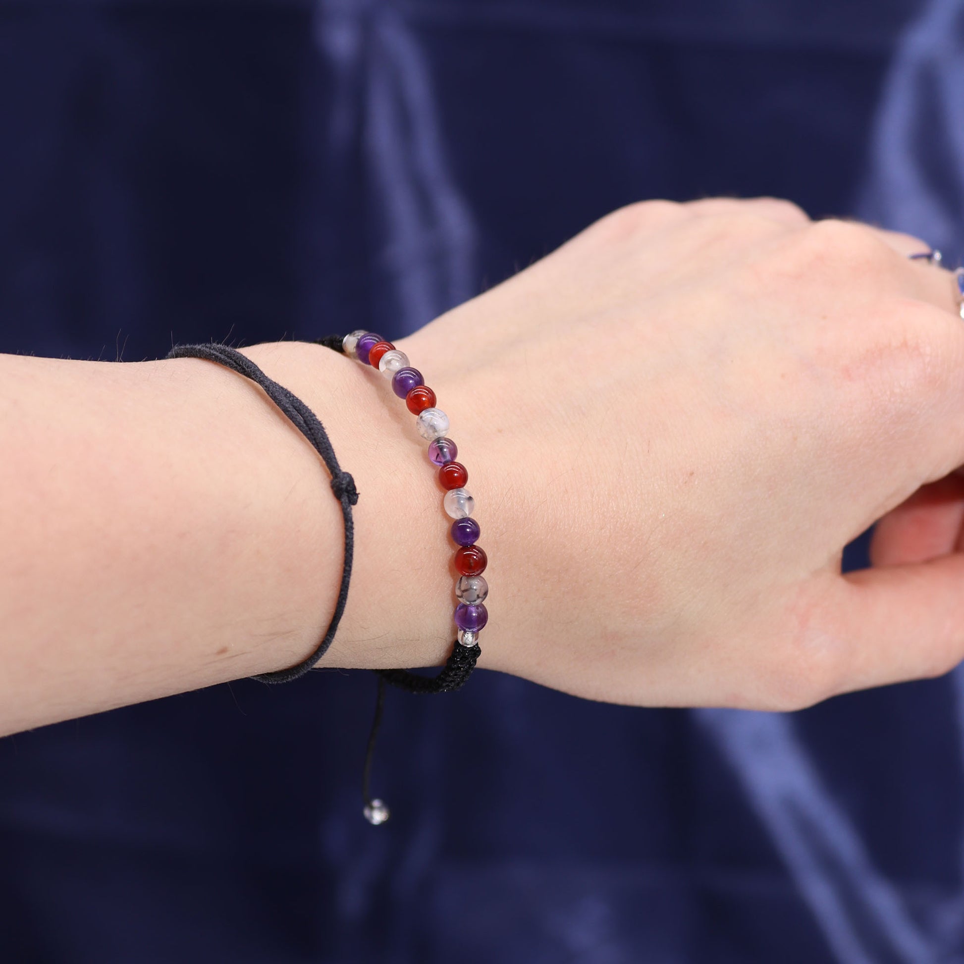 Virgo Zodiac Crystal Candle With Amethyst, Carnelian & Moss Agate Gemstone Bracelet