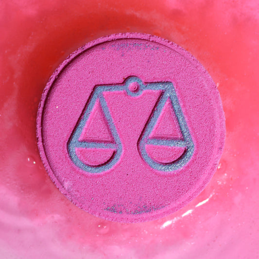 Libra Zodiac Bath Fizzers With Horoscope - 300g
