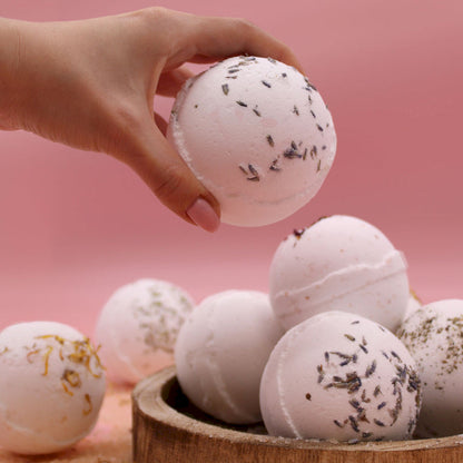 Geranium & Grapefruit Vitamin E Oil Himalayan Salt Bath Bomb - 180g - Bath & Soak