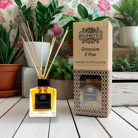 Geranium & Rose Reed Diffuser: Calming Aroma - 200ml