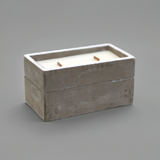 Concrete Candle - Clove & Dark Sandalwood