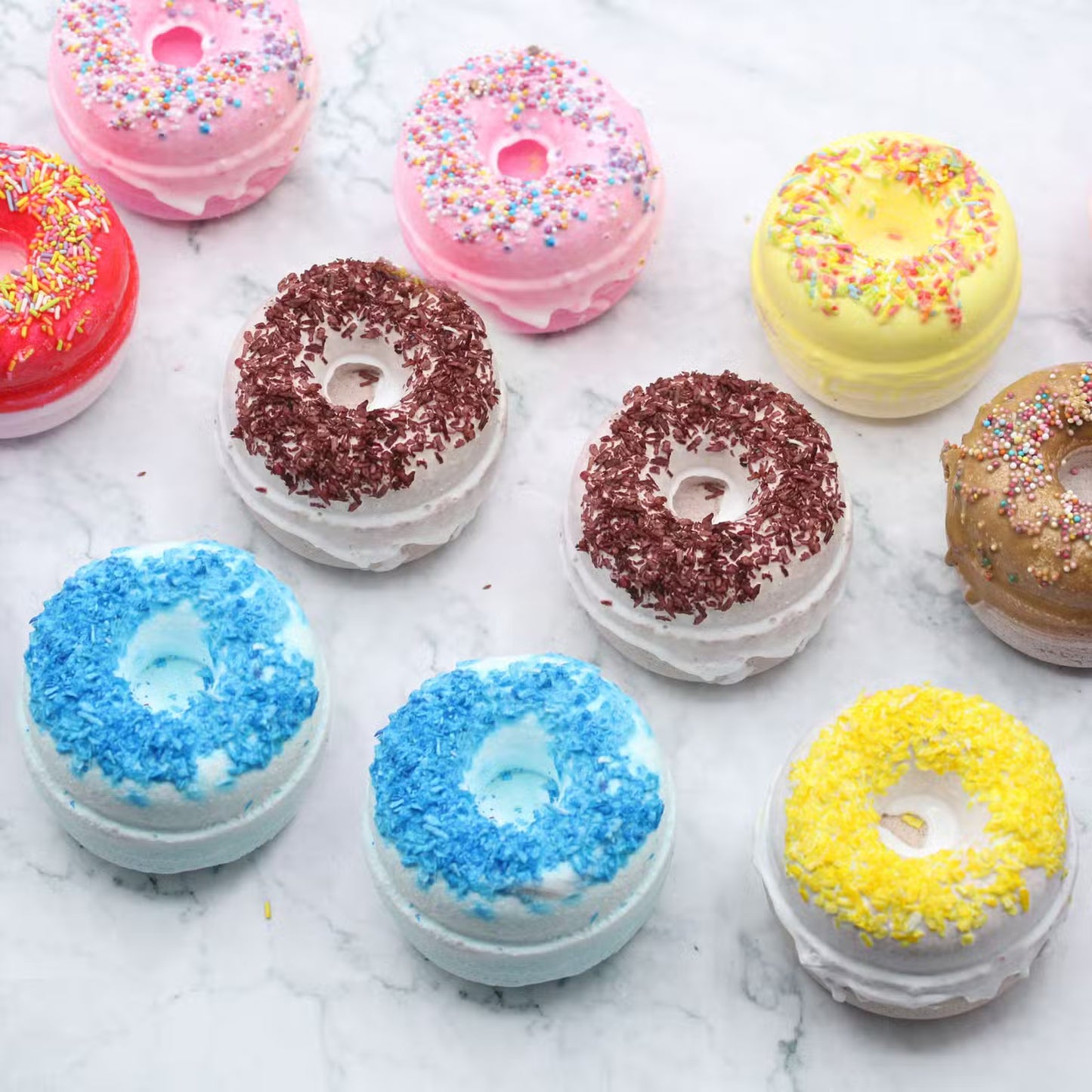 Toffee & Caramel Doughnut Bath Bomb - 180g - Bath & Soak