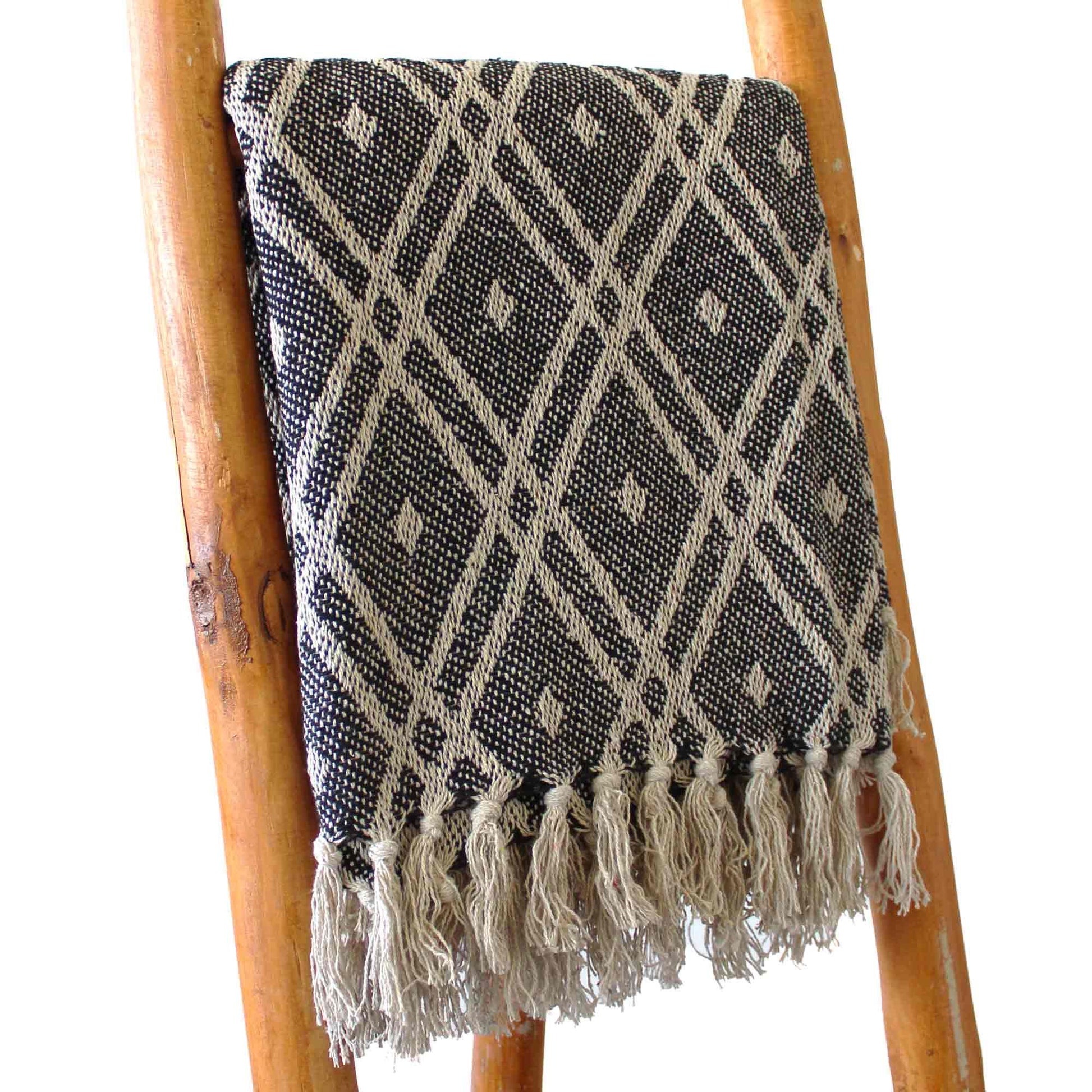 Boho Comfort Throw: Black & Biege Regency - 125x150cm