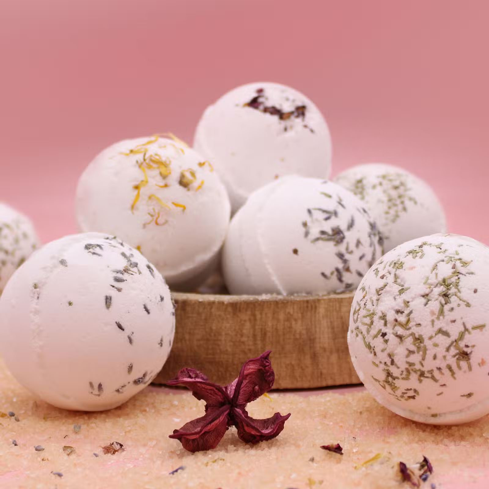 Tea Tree, Lime & Evening Primrose Oil Himalayan Salt Bath Bomb - 180g