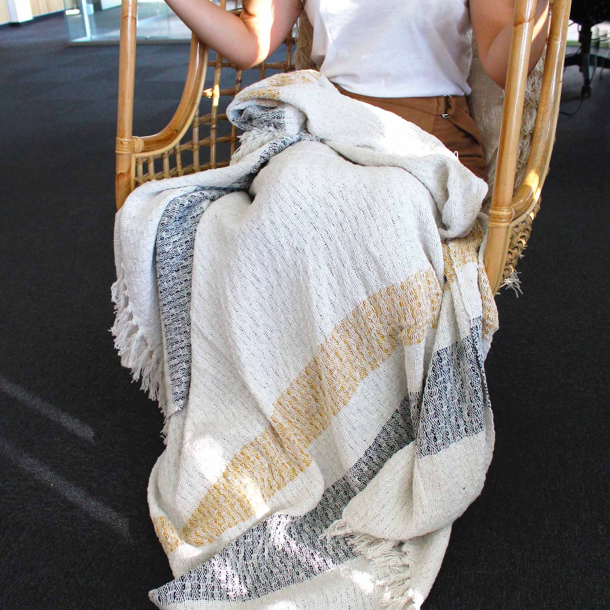 Boho Comfort Throw: Mattala - 125x150cm