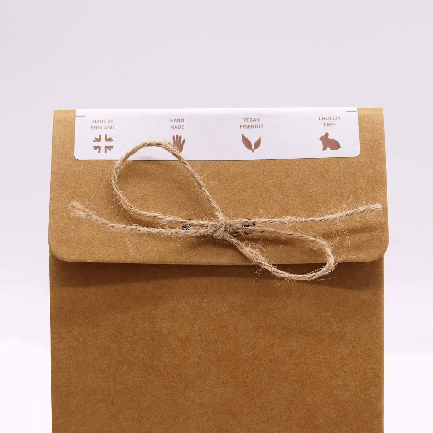 Pack of 30 Mini Bath Bombs - Ylang & Patchouli - Bath & Soak