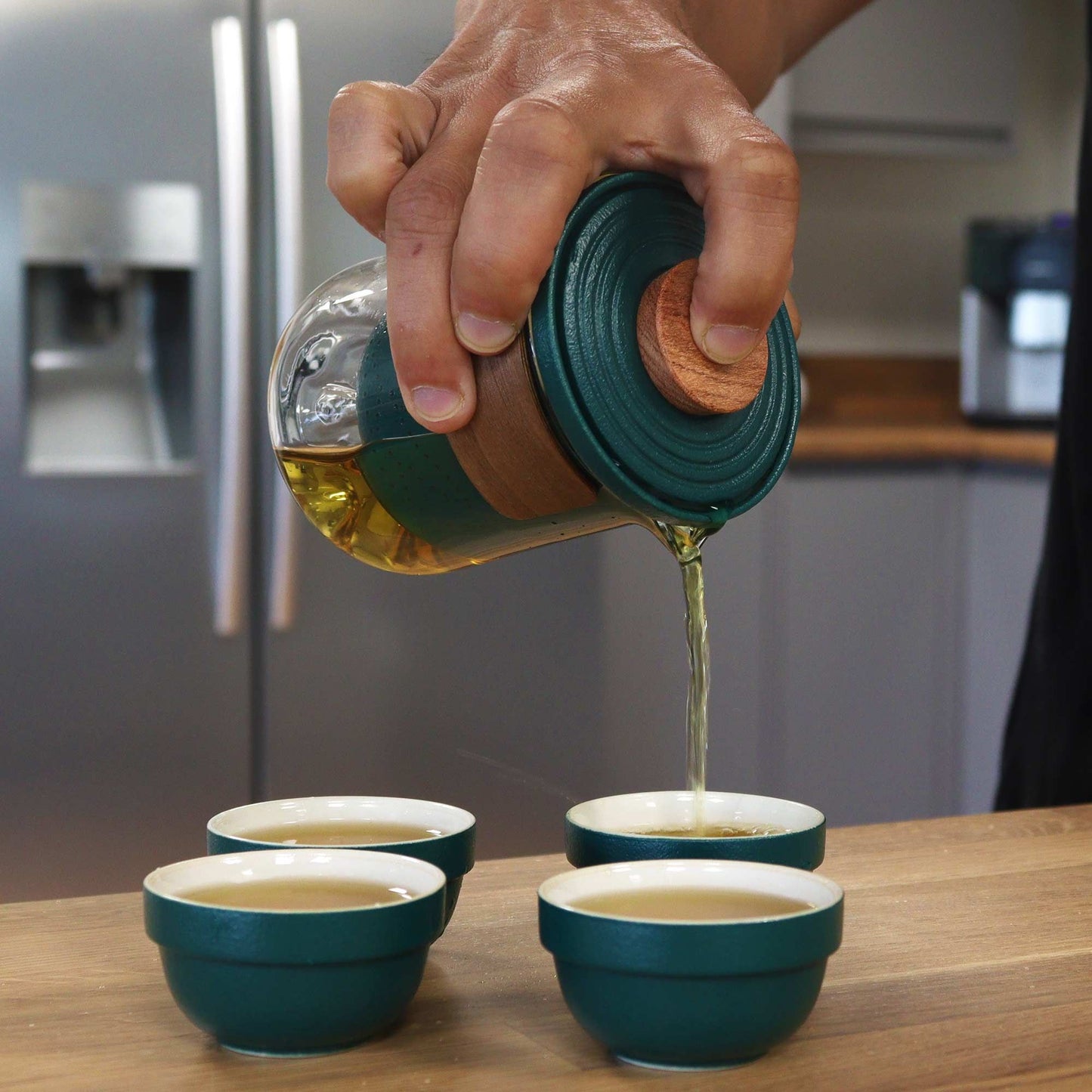 Mountain Teapot Set: Travel-Ready Brewing - 4 Cups