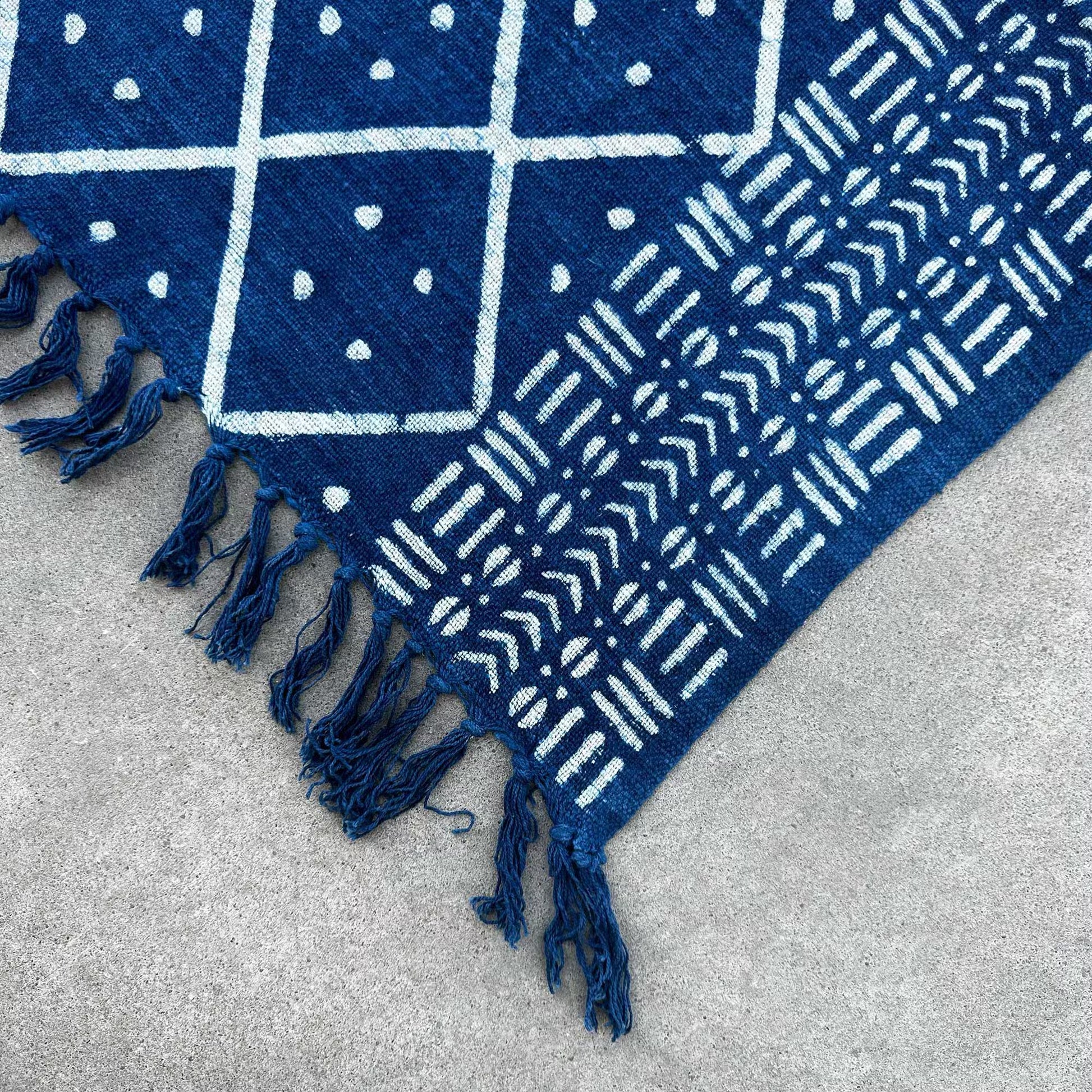 Handmade Indigo Throw: Midnight Heerak Elegance - 170x120cm
