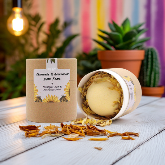 Chamomile & Grapefruit Bath Bomb With Aromatherapy Bath Salts - Bath & Soak