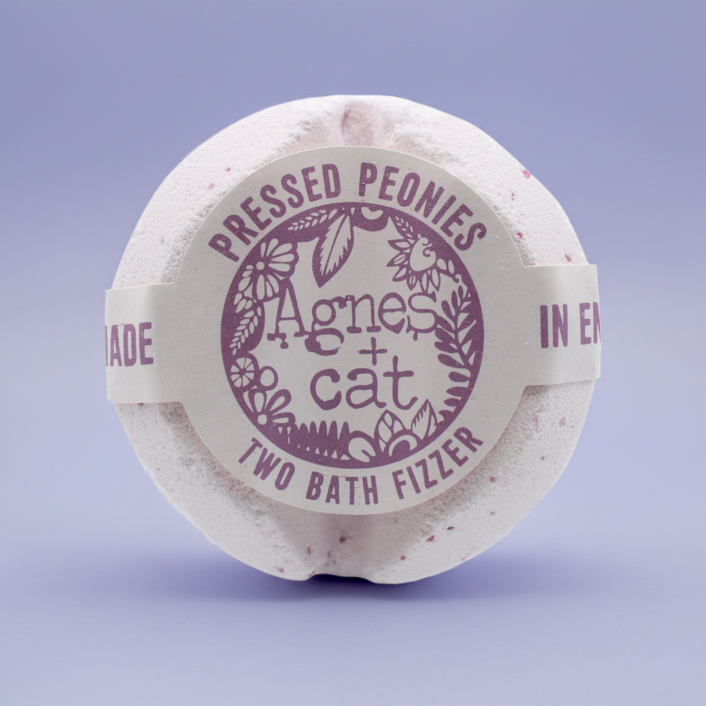 Agnes + Cat Bath Fizzer: Pressed Peonies - 210g