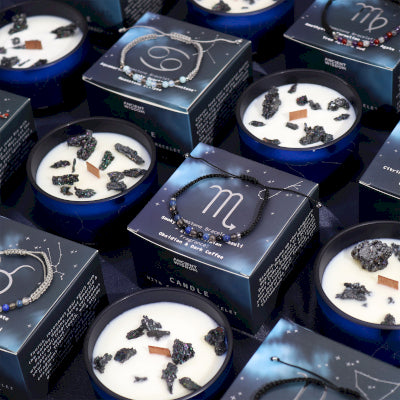 Aquarious Zodiac Crystal Candle With Amethyst, Lapis Lazuli & Hematite Gemstone Bracelet