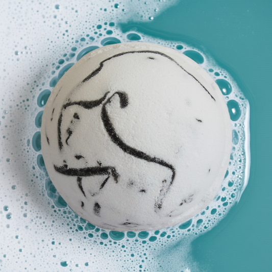 Dragon Fruit Scented Tropical Paradise Bath Bomb With Coconut Butter - 180g - Bath & Soak